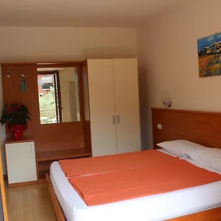 Gasthof Marina Torbole Sul Garda